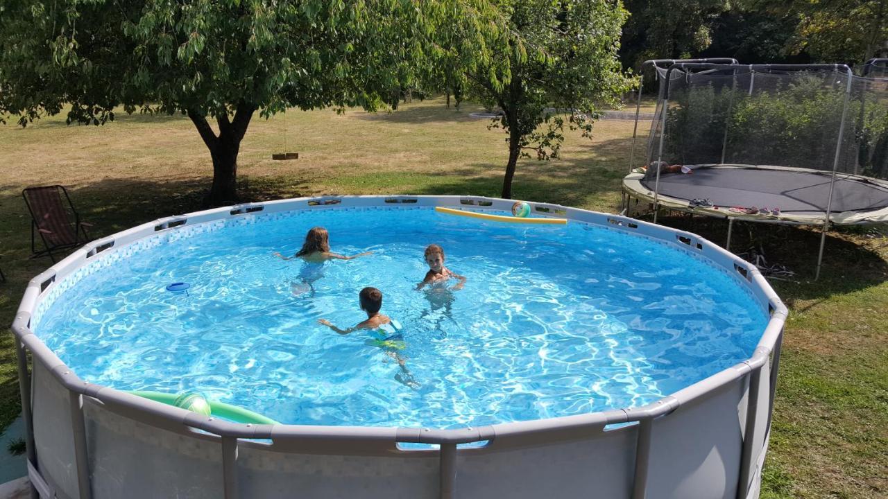 לינה וארוחת בוקר מונטרוי-בלה Manoir Du Bellay מראה חיצוני תמונה